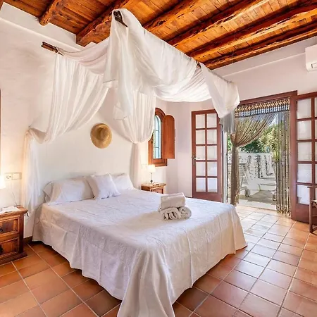 Beautiful 3 Bedroom In San Vicent Nyaraló Cala De San Vicente (Ibiza)